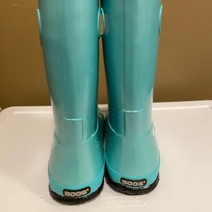 Big Girls Bogs winter boots size 6